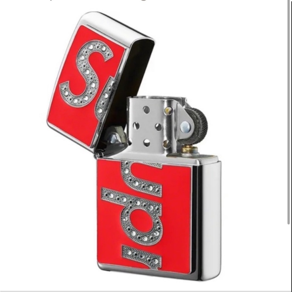Authentic Supreme Limited Edition Swarovski Zippo metal lighter